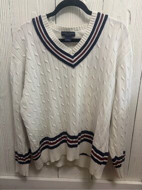 Daniel Cremieux Cream V-Neck Cable Knit Sweater with Navy and Burgundy Trim